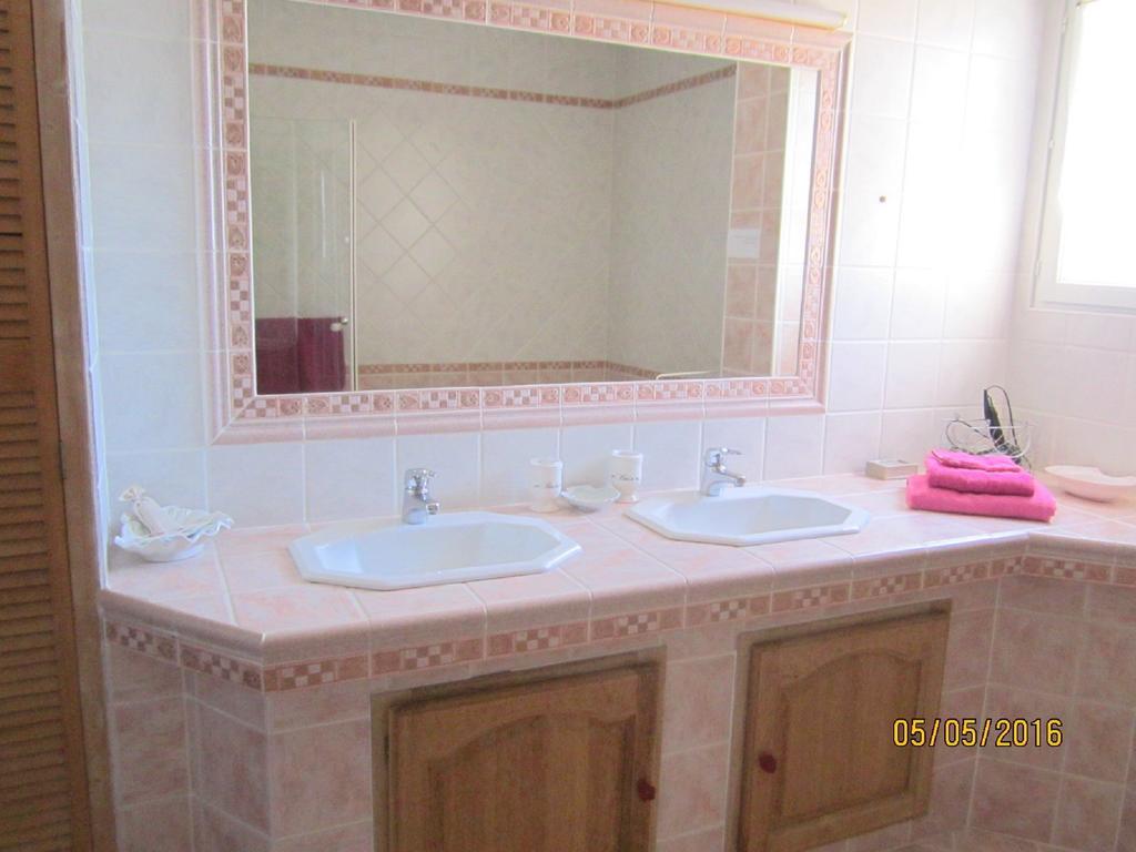 Villa Clairelou Pertuis Εξωτερικό φωτογραφία