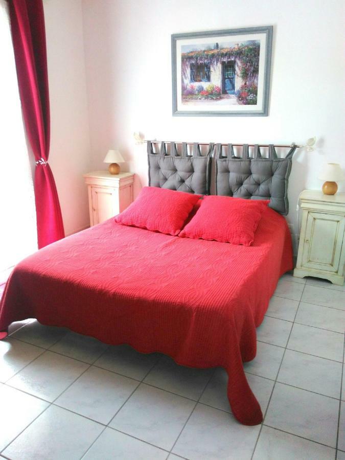 Villa Clairelou Pertuis Εξωτερικό φωτογραφία